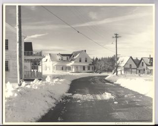 Cranberry Road houses and Mailboat "Bobcat"