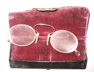 Eyeglasses