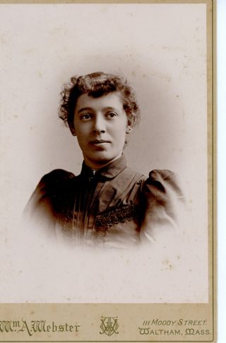 Unknown woman