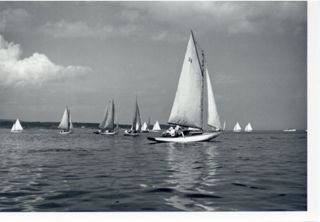 A class fleet racing, Ballard Y-13