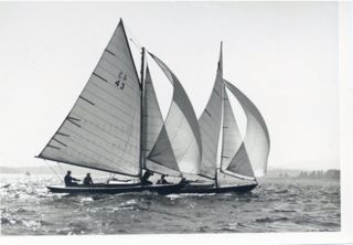 A class boat racing, Ballard Y-41