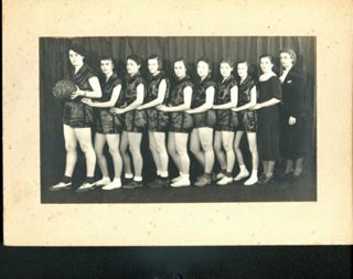 Pemetic girls basketball team, 1937