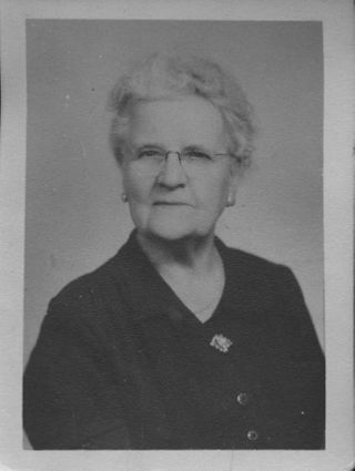 Trask, Flavilla, older woman, formal photo