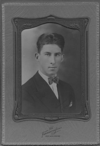Rich, Ronald D., young man, formal photo