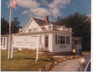 Photograph of Hulls Cove Post office