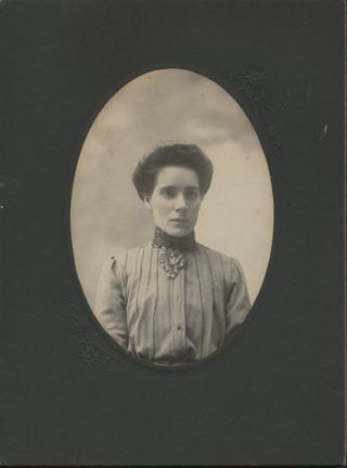 Elizabeth Sarah Harvey, formal portrait