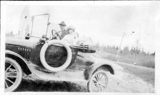 Loren & Myra Rumill in automobile