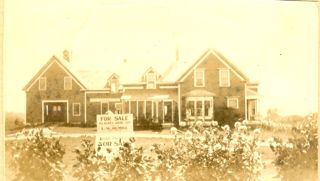 West Tremont home for sale by Loren Rumill