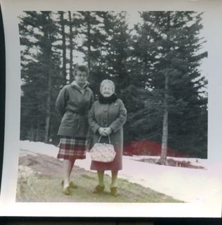 Mayo, Eleanor, outside with mother Lillian