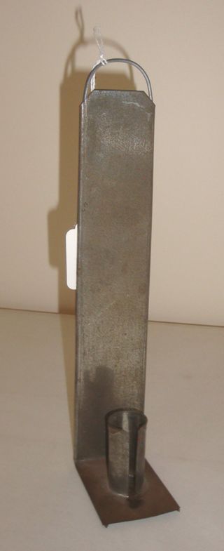 Wall hanging candle holder