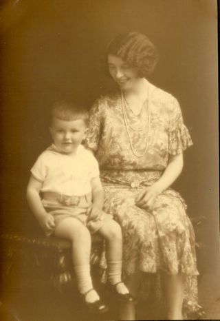 professional photo of Evelyn Dawes Stanley sitting with son, Wayne
