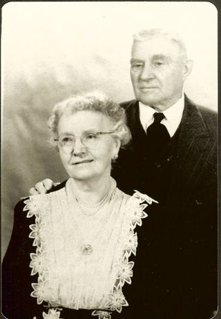 Esther & Sylvester Gott